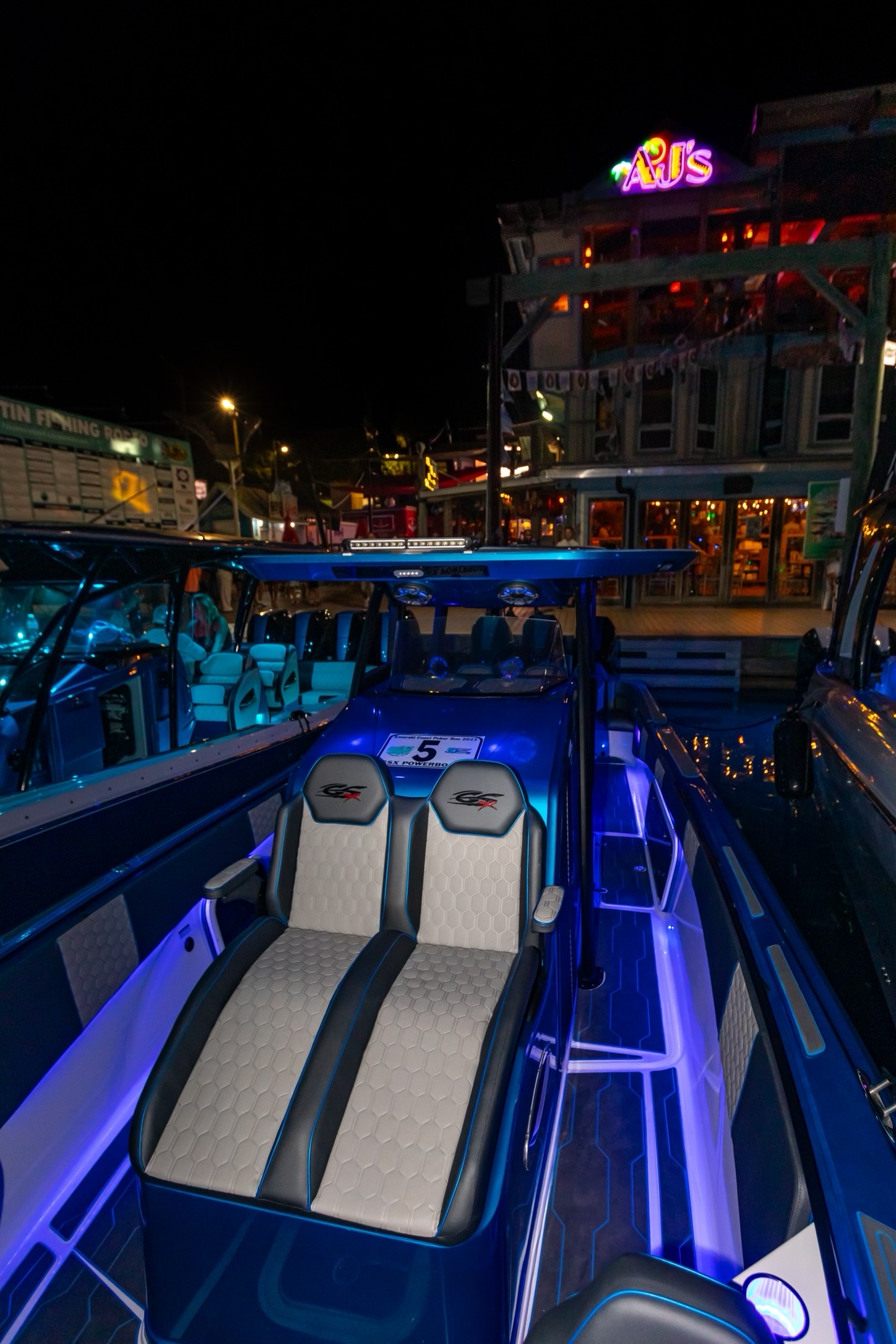 2024 GLASSTREAM GSX36 TRIPLE 400R - Image 12